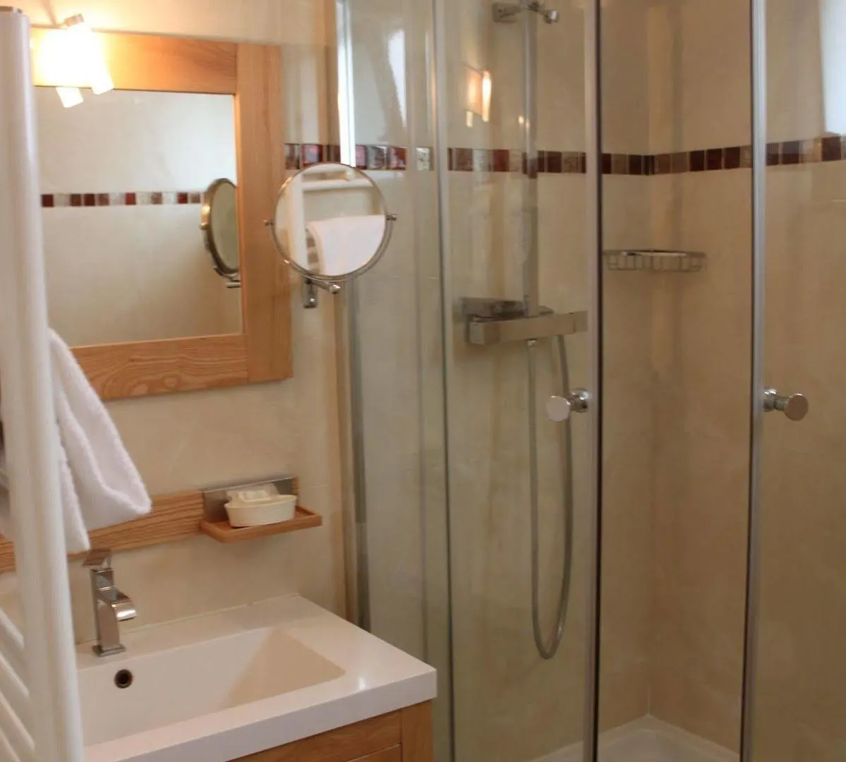 Hotel Metropolitain 3*